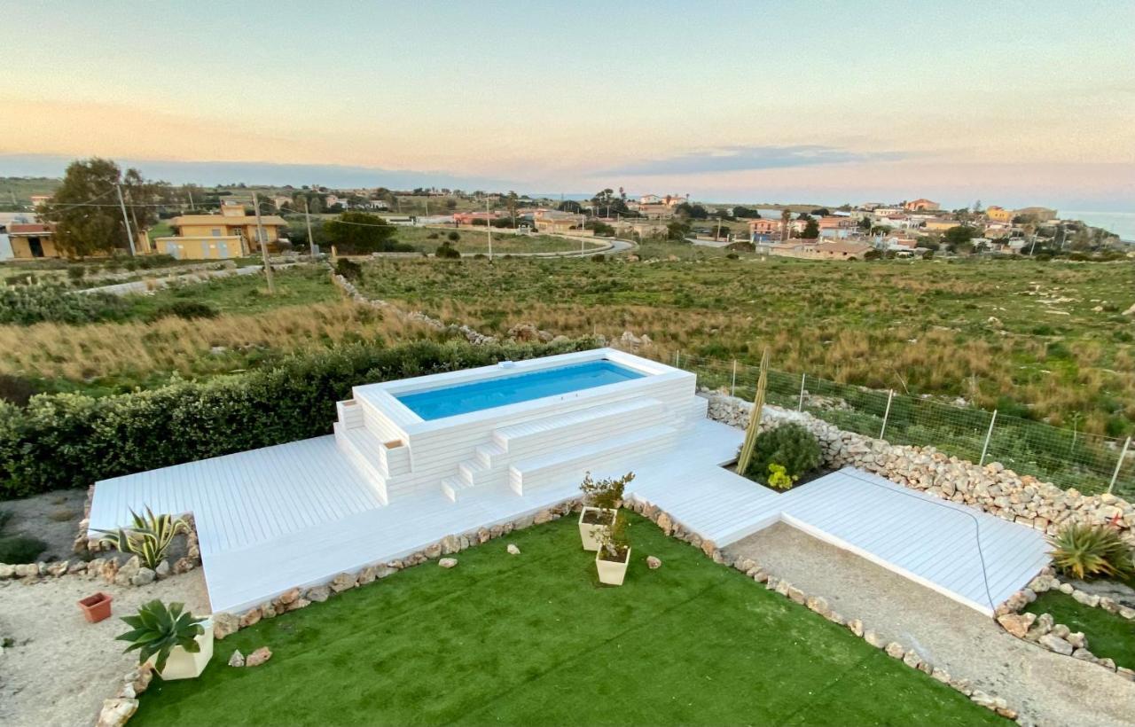 B&B Casa Del Faro Sanvallero Adults Only Portopalo Di Capo Passero Exterior foto