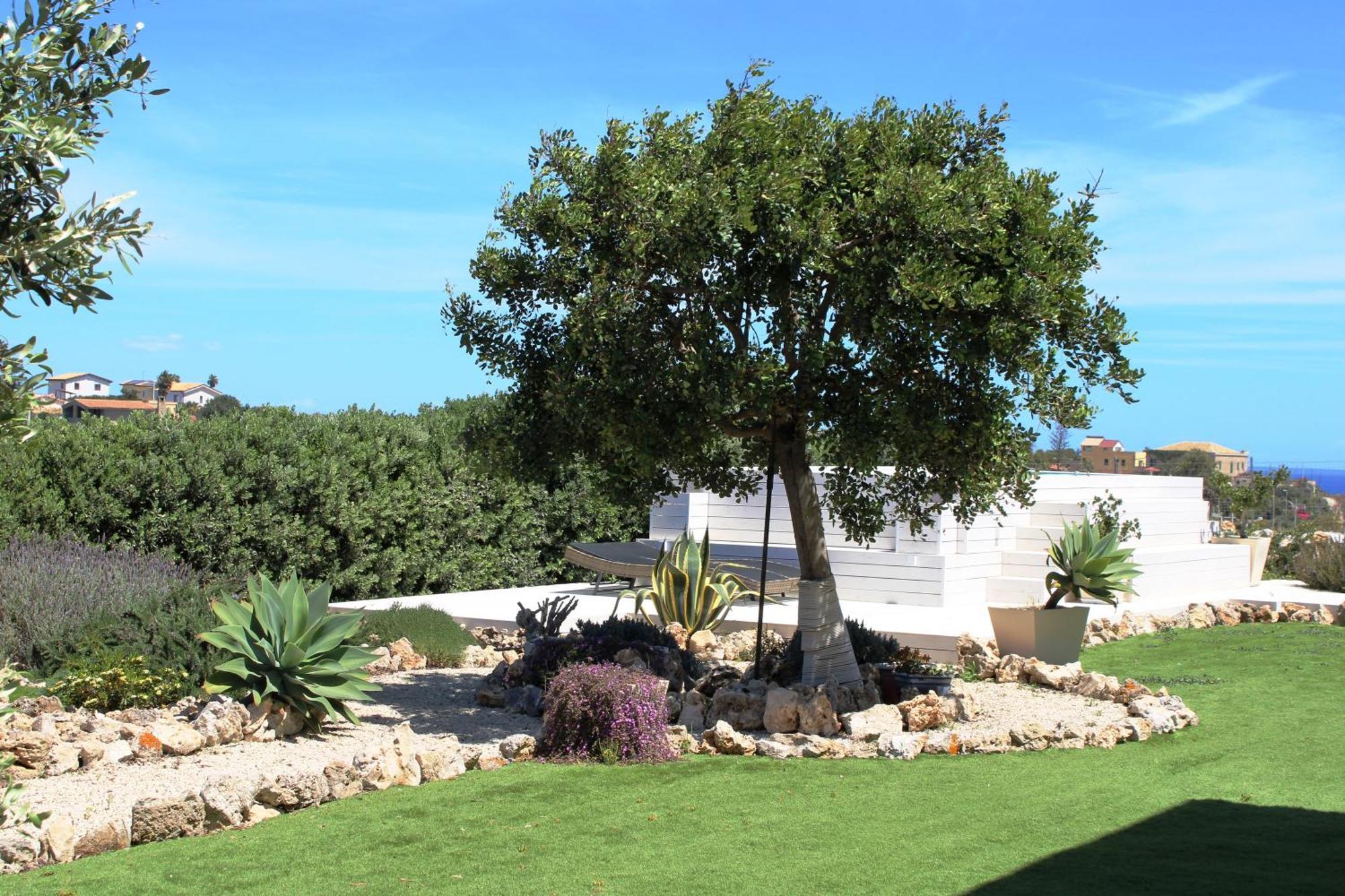 B&B Casa Del Faro Sanvallero Adults Only Portopalo Di Capo Passero Exterior foto